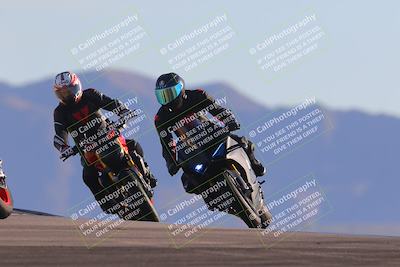 media/Nov-06-2023-Moto Forza (Mon) [[ce023d0744]]/4-Beginner Group/Session 5 (Turn 9)/